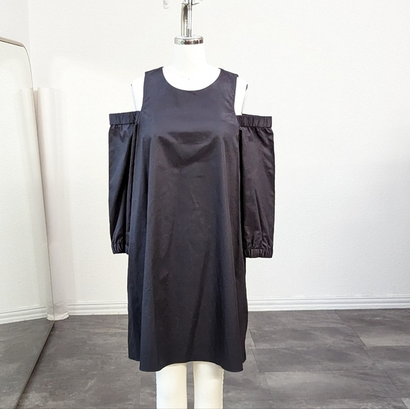 Tibi Satin Poplin Cold Shoulder Shift Dress Black 4 minimal preppy contemporary - Picture 2 of 11